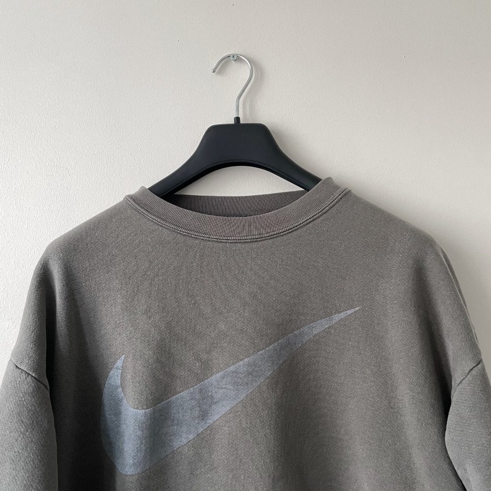 Olive green vintage 90s Nike Sweater